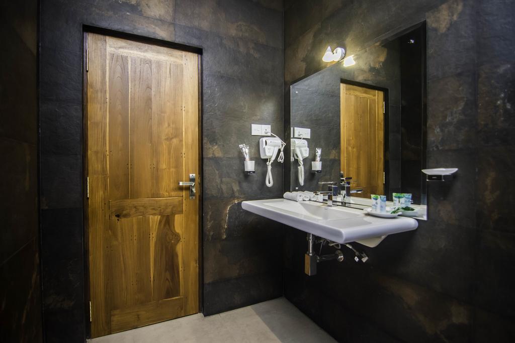 Rivora Residence Κάντι Εξωτερικό φωτογραφία